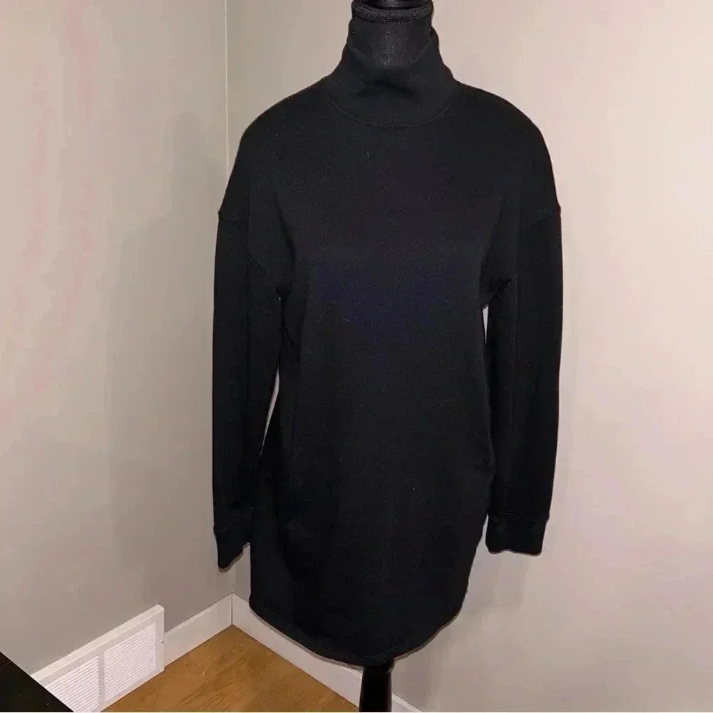 Aritzia - Wilfred Sweater Dress